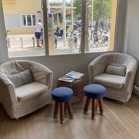 Malvarrosa Beach Rooms Valensiya Dış mekan fotoğraf