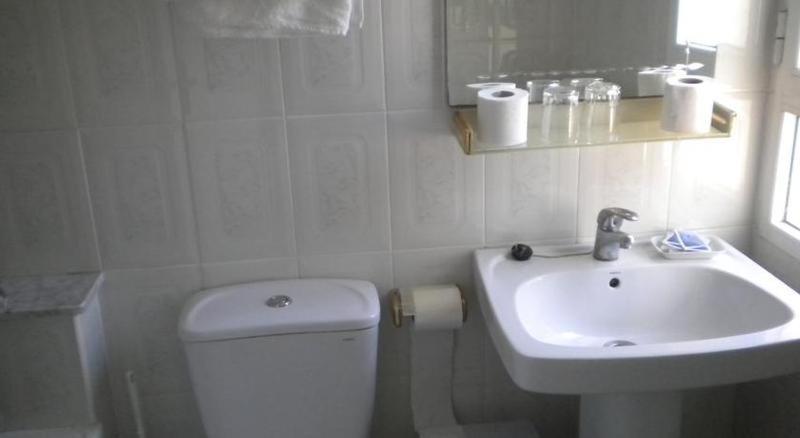 Malvarrosa Beach Rooms Valensiya Oda fotoğraf