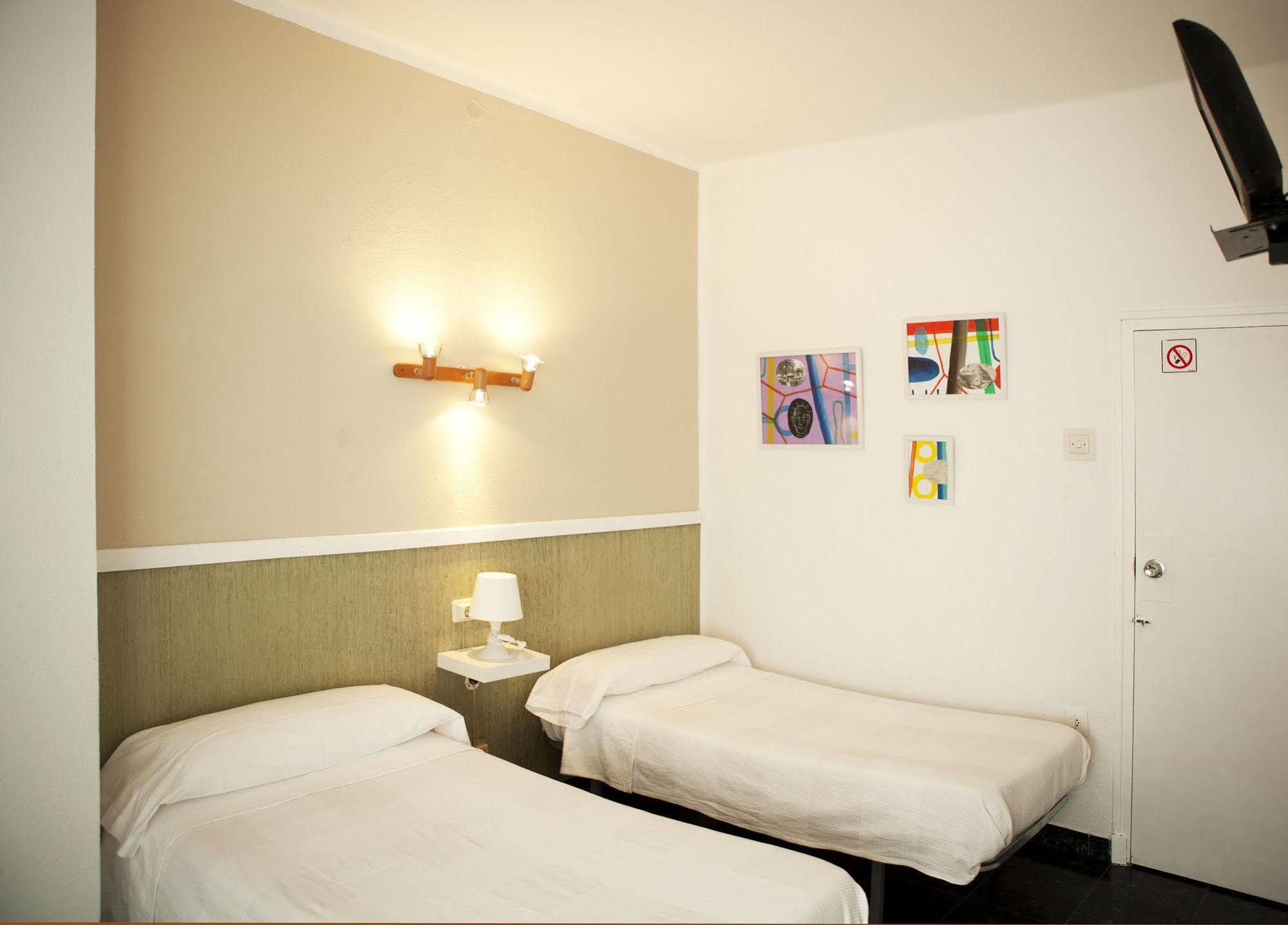 Malvarrosa Beach Rooms Valensiya Dış mekan fotoğraf